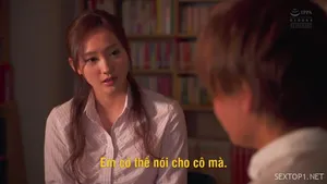 Dục vọng của cô em họ bé nhỏ